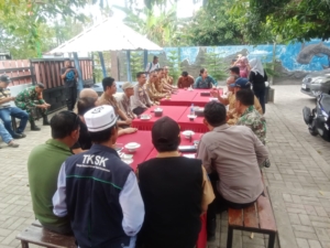 Danramil Empang Dukung Suksesnya Sail to Indonesia 2025 di Sumbawa