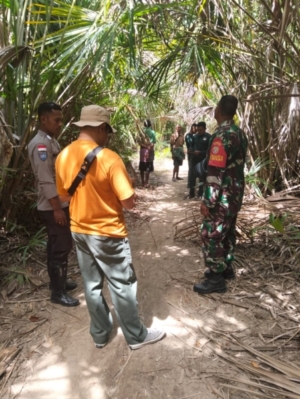 Babinsa Bipolo Dukung Pelestarian Hutan Bersama Aparat Terkait