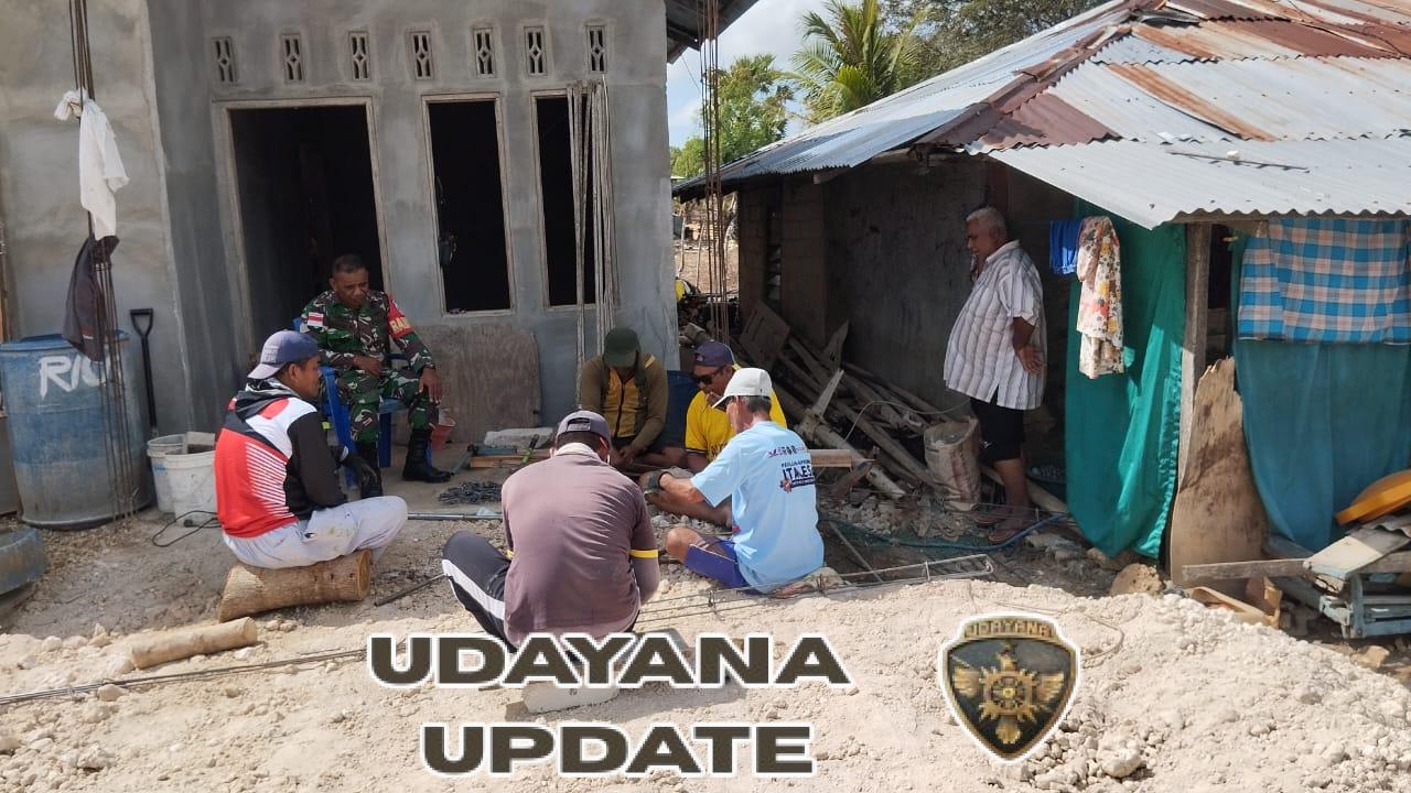 Babinsa Koramil 1627-02/Pantai Baru Monitor Wilayah dan Tinjau Pembangunan Dapur Sehat di Papela