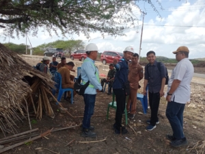 Groundbreaking Lokasi Tambak Garam di Rote Ndao, Babinsa Hadiri Joint Inspection Bersama Stakeholder