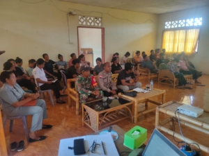 Babinsa Desa Kopong Hadiri Musdes Rembuk Stunting TA 2025 di Kecamatan Kewapante