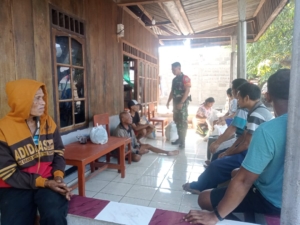 TNI Hadir di Tengah Rakyat: Babinsa Laksanakan Tugas di Wilayah Binaan Maurole