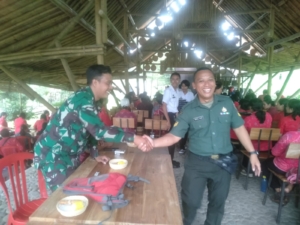 Babinsa Baturiti Hadiri Rapat dan Testimoni Makan Bergizi Gratis di Desa Wisata Alam Dudu