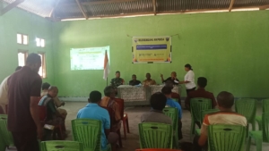 Babinsa dan Masyarakat Desa Jak Bahas Solusi Konkret Atasi Stunting