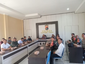 Sinergi TNI–Polri, Koramil Taliwang Ikuti Vicon Pencegahan Terorisme dan Radikalisme