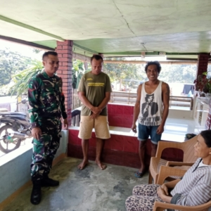 TNI Hadir di Tengah Masyarakat: Babinsa Wolowaru Sapa Warga Wolosambi