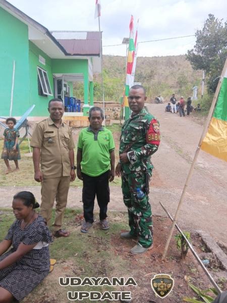 Pembagian Bibit di Desa Fuisama Berjalan Aman dan Tertib