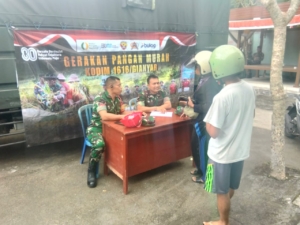 Koramil 1616-03/Tampaksiring Fasilitasi Gerakan Pangan Murah, Ratusan Warga Dapatkan Beras Terjangkau