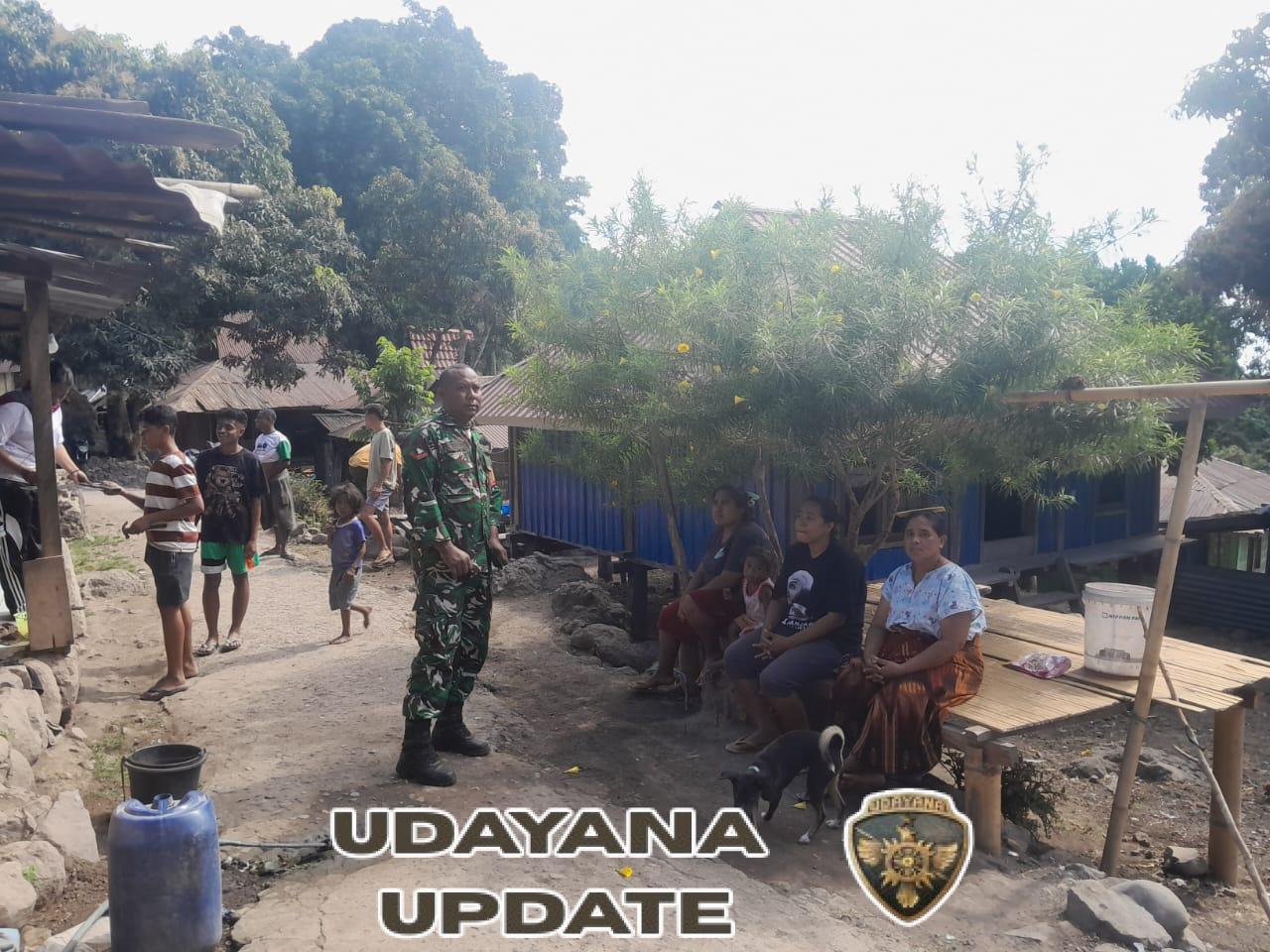 Tingkatkan Kemanunggalan, Babinsa Kodim 1602/Ende Sambangi Warga Kotabaru