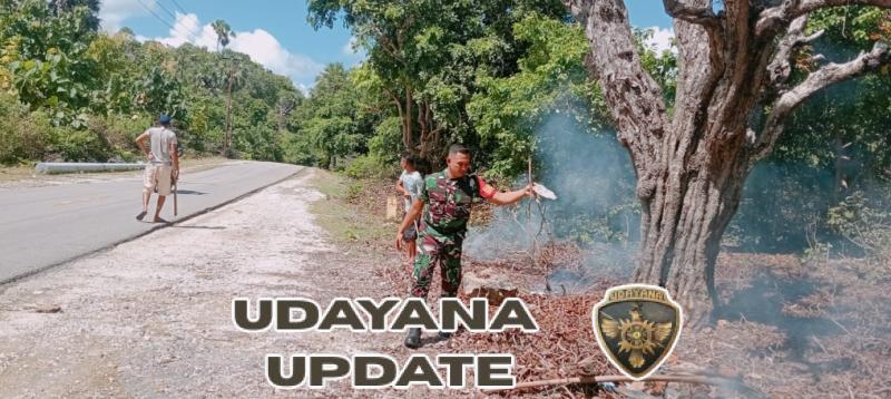 Babinsa Bersama Dengan Masyarakat Gotong Royong Bersihkan Sampah