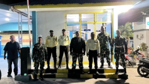 Antisipasi Gangguan Keamanan, Dandim Sikka Pimpin Patroli Malam