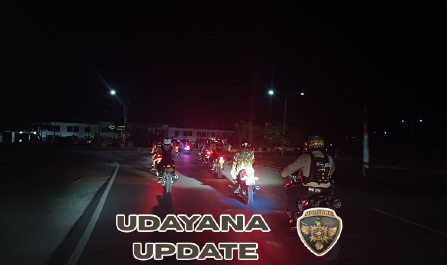 Patroli Bersama, TNI-Polri Hadirkan Rasa Aman di Tengah Warga