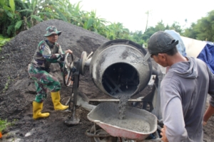 Dukungan Tokoh Masyarakat Jadi Kunci Kelancaran Pembangunan Jalan Usaha Tani TMMD