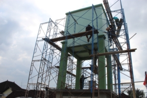 Gotong Royong TNI dan Kadus, Tower Reservoir 20 M³ TMMD 125 Siap Salurkan Air ke 250 Titik