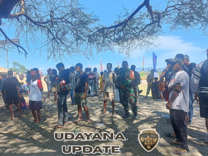 Koramil Camplong Hadir Jaga Ketertiban Pacuan Kuda Kapolda Cup