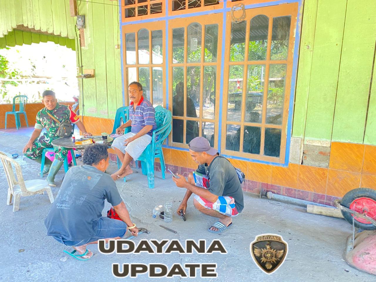 Wujudkan TNI Dekat dengan Rakyat, Babinsa Ende Aktifkan Komsos di Wilayah Binaan