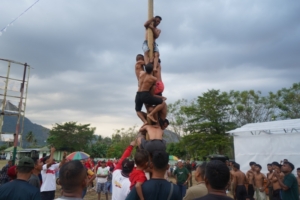Warga Antusias Ikuti Lomba Rakyat yang Digelar Kodim 1628/Sumbawa Barat