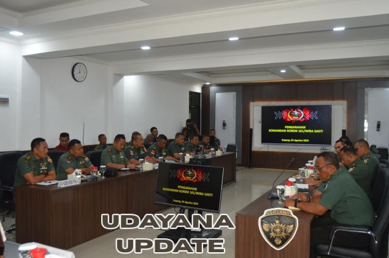 Danrem 161/WS Gunakan Jam Komandan untuk Paparkan Tugas Pokok Korem 161/WS