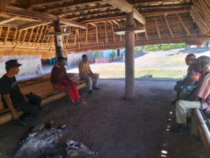 Babinsa Tanglapui Dorong Peran Generasi Muda dalam Peringatan HUT RI ke-80