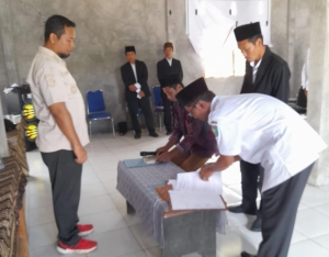Sertu Furkan Apresiasi Pelantikan Perangkat Desa Sekokat, Harapkan Kinerja Maksimal untuk Masyarakat