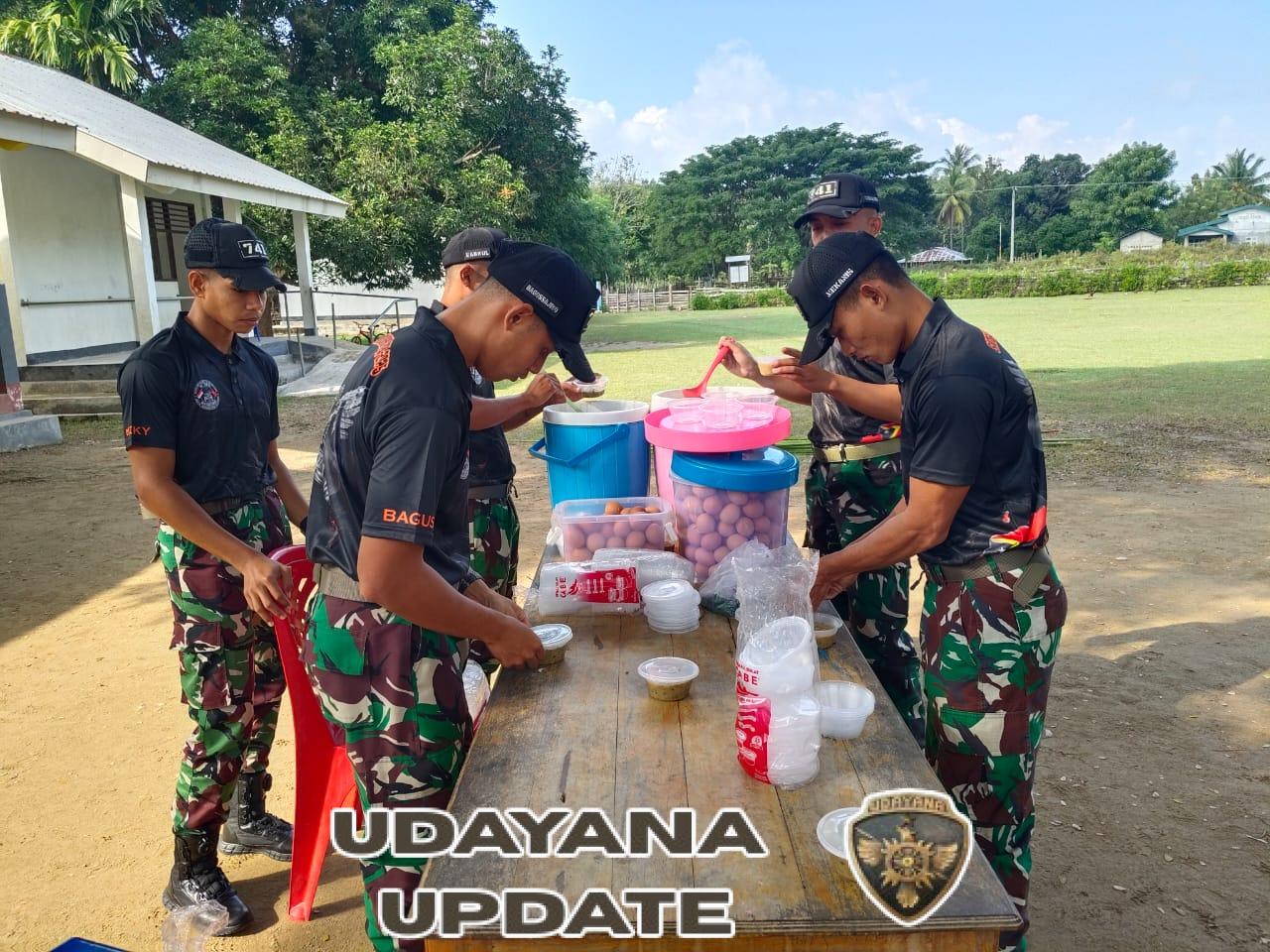 Berbagi Berkah, Satgas Pos Motamasin Bagikan Bubur Kacang Gratis Kepada Siswa Sekolah Dasar di Perbatasan