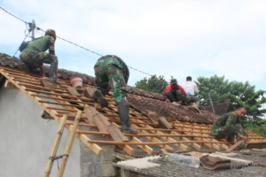 Sinergi TNI dan Masyarakat, Rumah I Wayan Lisig Kini Berdiri Kokoh