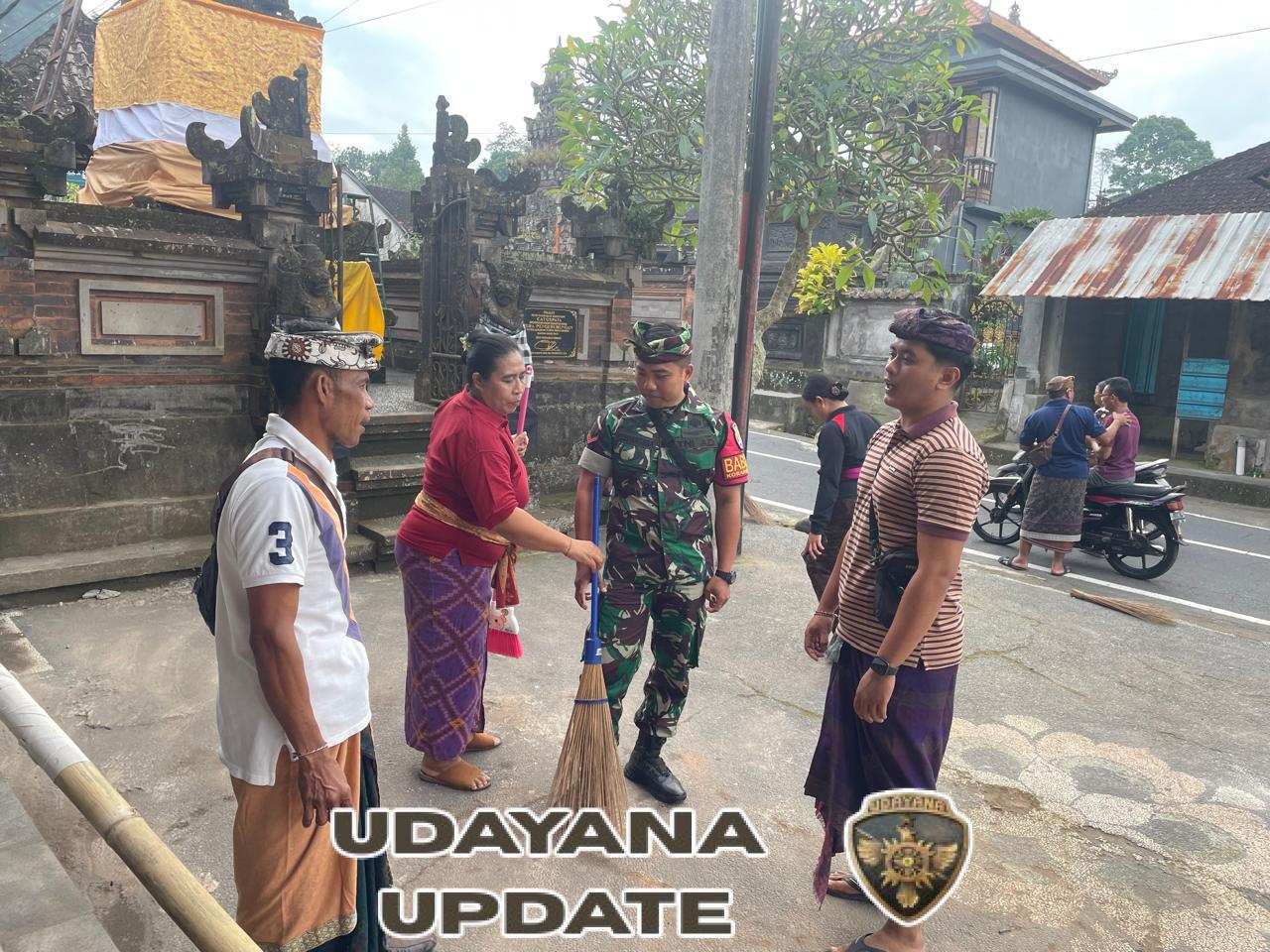 Turun Langsung Bersama Aparatur Desa, Babinsa Tohpati Gelorakan Gotong Royong