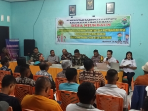 Babinsa Bersama Pemerintah Desa Niukbaun Bahas Pembangunan