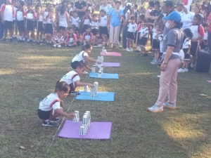 Beri Pengawalan, Babinsa Jungutbatu Pastikan Lomba 17an Aman Dan Lancar