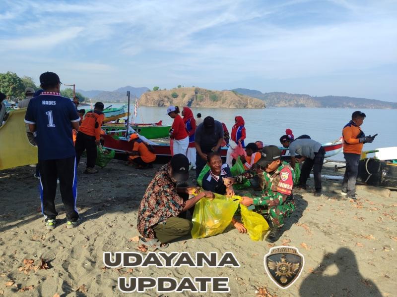 Babinsa Labuhan Lalar Gandeng IWAPI KSB Gelar Aksi Sosial dan Kebersamaan