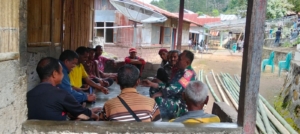 TNI Hadir di Tengah Masyarakat: Babinsa Ende Gelar Kegiatan Monitoring dan Pengamanan