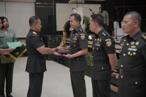 Sertijab dan Tradisi Korps di Kodam IX/Udayana, Kasdam IX/Udayana Tekankan Profesionalisme Prajurit