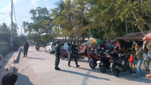 Tertibkan Parkir Liar, Aparat Di Nusa Penida Keselamatan dan Ketertiban Diarea Pelabuhan