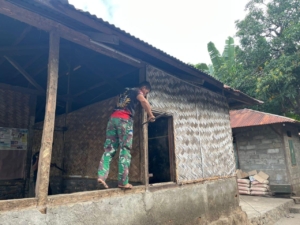 TMMD ke-125 Kodim 1622/Alor Percepat Pembangunan Rumah Layak Huni di Desa Kiraman