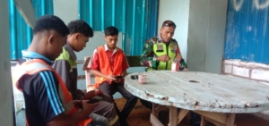 Lewat Komsos, Babinsa Jadi Solusi Warga di Tengah Dinamika Desa