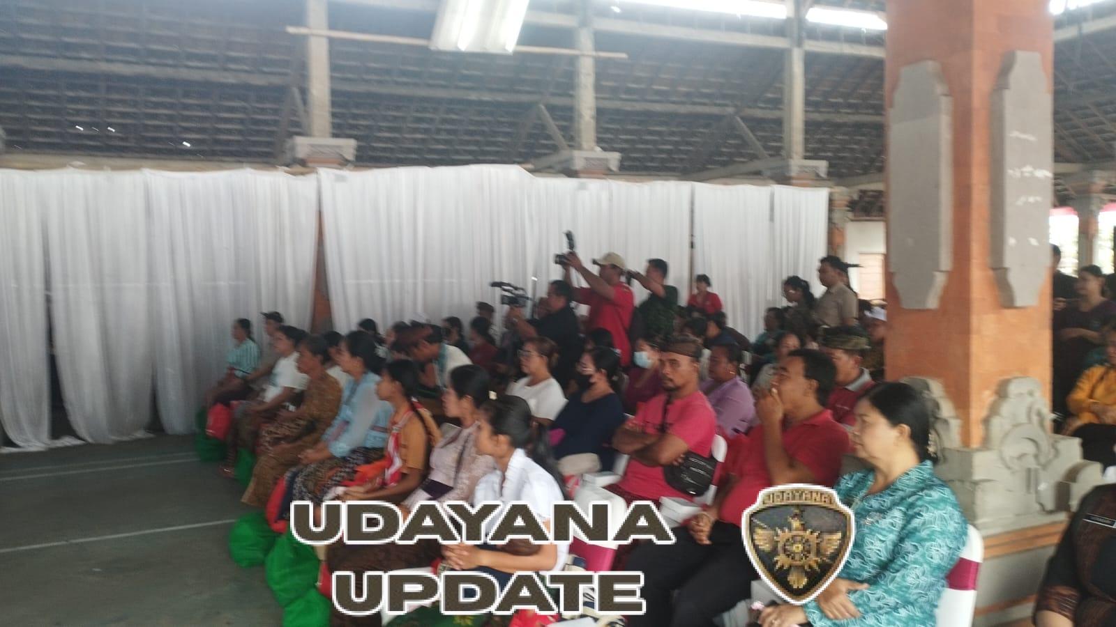 Bangun Keakraban, Babinsa Desa Petak Ajak Warga Bersama Ciptakan Lingkungan Aman