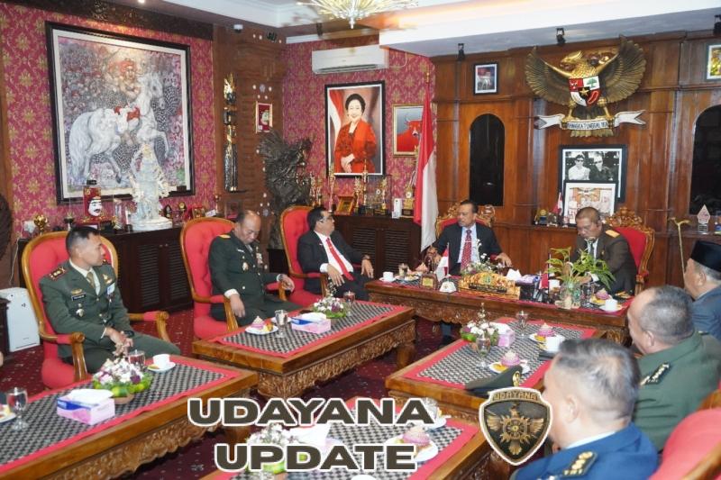 HUT RI ke-80, Dandim 1619/Tabanan Hadir di Renungan Suci Tabanan