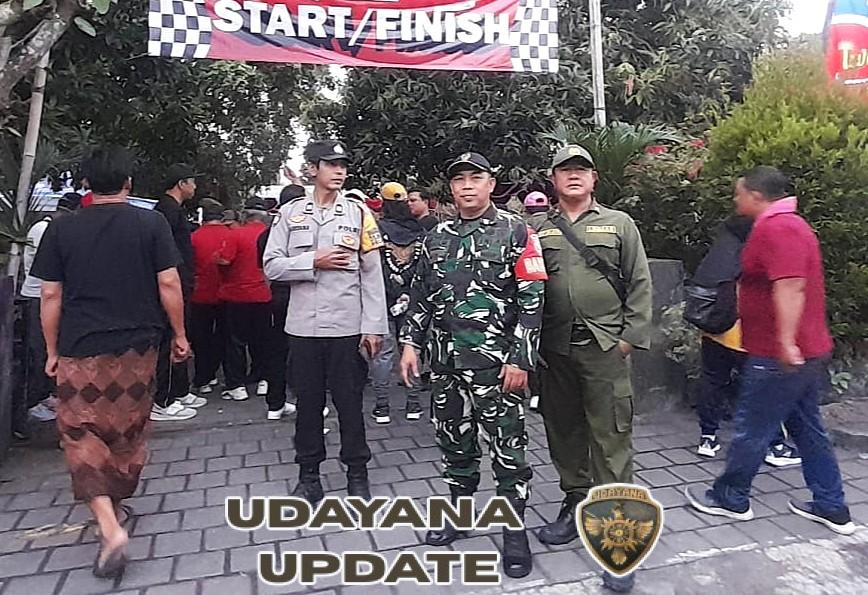 Babinsa Serka Budi Muhtar Atensi Jalan Sehat dalam Rangka HUT RI Ke-80