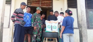 Koramil 01/Lewa Bersama Pemerintah Salurkan Beras CPP kepada 146 KK