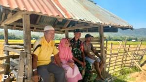 Sinergi Babinsa dan Petani Kareke Dukung Program Bulog