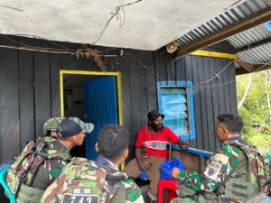 Satgas Yonif 743/PSY Hadirkan Suasana Damai di Kampung Yalinggua