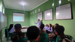 Danramil 1606-09/Ampenan Apresiasi Kepedulian Unram Tingkatkan Kesadaran Kesehatan Masyarakat