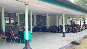 Jam Komandan: Dandim 1603/Sikka Tegaskan Pentingnya Keamanan dan Kondusifitas Wilayah