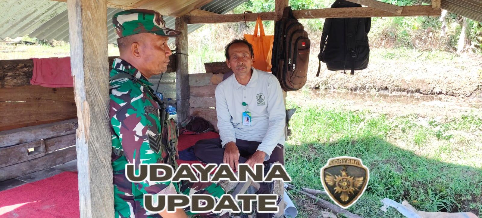 Babinsa Subuk Jalin Komunikasi Sosial dengan Tokoh Adat, Perkuat Sinergi Jaga Keamanan Desa