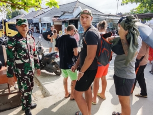 Koramil Nusa Penida Gencar Menggelar Patroli Pelabuhan