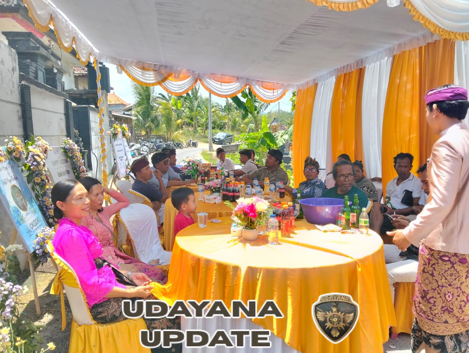 Pastikan Aman Dan Kondusif, Babinsa Bunga Mekar Bersinergi Bersama Bhabinkamtibmas Dan Pecalang Amankan Kegiatan Warga