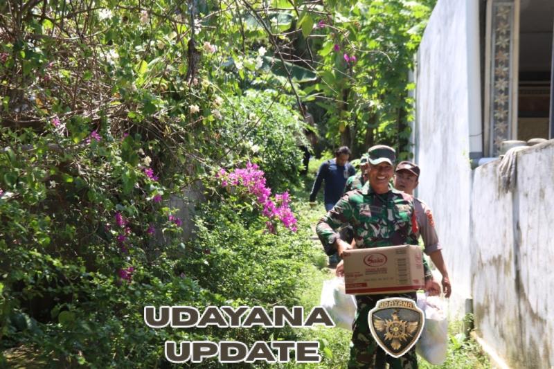 TNI Hadir Ditengah Kesulitan Masyarakat, Kodim Klungkung Gandeng Yayasan Satu Hati Bali IKPI Dan  Team Oriana Eyewear Renon Salurkan Sembako Bagi Warga Terdampak Bencana