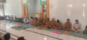 ‎Babinsa Koramil 1607-03/Ropang Hadiri Peringatan Maulid Nabi di Desa Telaga Kecamatan Lenangguar