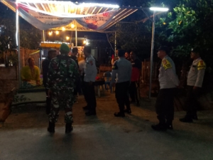 Kapolsek Monta dan Koramil 1608-07 Gelar Patroli Gabungan Antisipasi Gangguan Keamanan