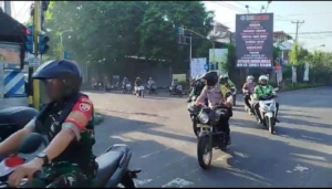 Danramil KlungkungApresiasi Peran Serta Gojek Dalam Jaga Kamtibmas Di Kecamatan Klungkung